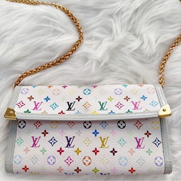 ᴇᴜᴄ ᴀᴜᴛʜᴇɴᴛɪᴄ 2004 ʟᴠ x ᴛᴀᴋᴀꜱʜɪ ᴍᴜʀᴀᴋᴀᴍɪ ᴘᴏʀᴛᴇ ᴛʀᴇꜱᴏʀ ɪɴᴛᴇʀɴᴀᴛɪᴏɴᴀʟ ᴡᴏᴄ UPCYCLED - Picture 4 of 17